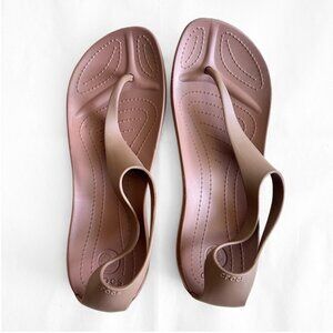 Crocs Sexi Flip Flop Sandals Women 10 Brown Rubber Thong Sling Back Comfort Flat